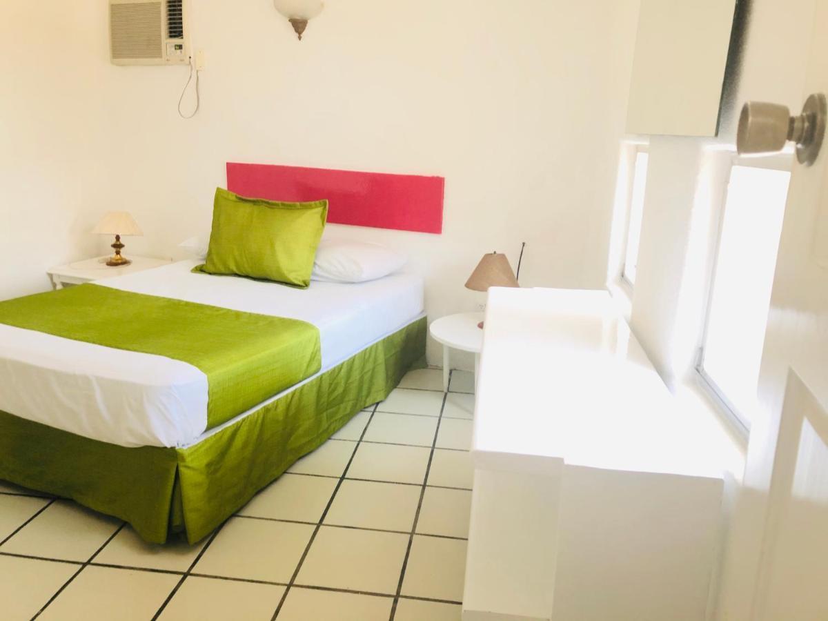 Casa Mexicana La Reyna 曼萨尼约 外观 照片
