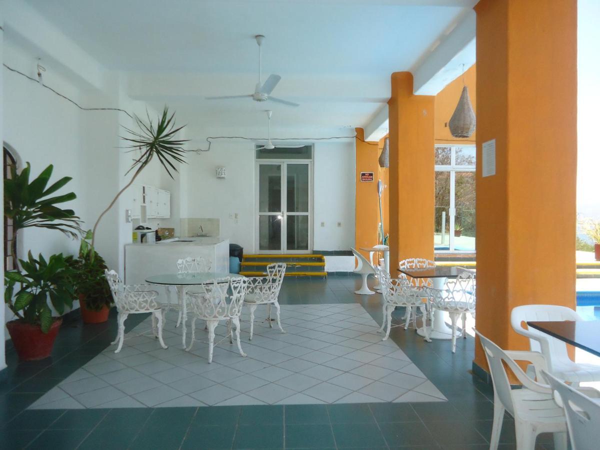 Casa Mexicana La Reyna 曼萨尼约 外观 照片